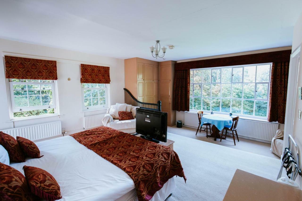Отель Bluebell House Виндзор Экстерьер фото